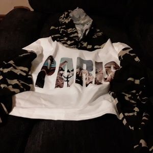 sweatshirt crop